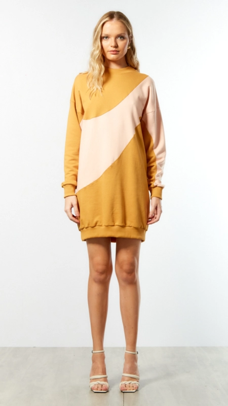 VESTIDO CURTO MOLETOM