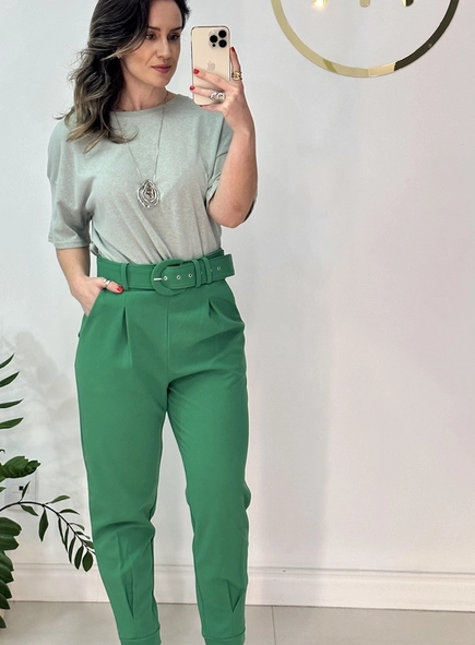 calca de malha crepe com pregas