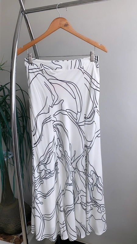 saia midi saturnia borda barroca