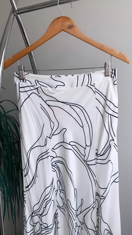 saia midi saturnia borda barroca