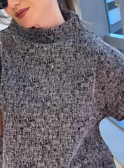 blusa marmoreo borda barroca