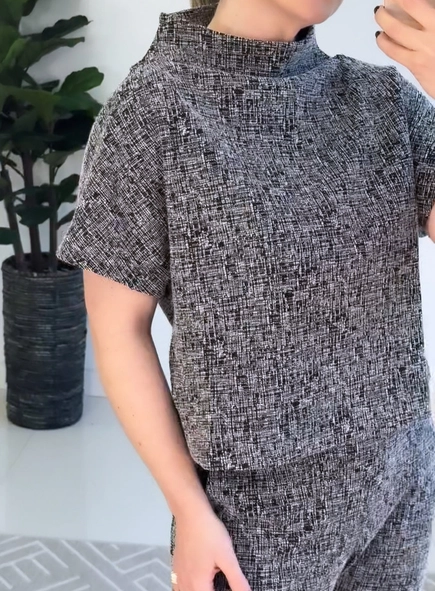 blusa marmoreo borda barroca