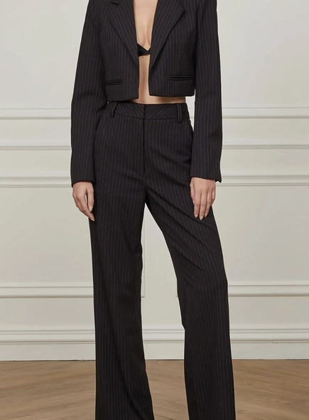 blazer cropped risca magenta animale