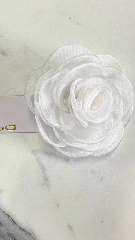 Broche Flor tule