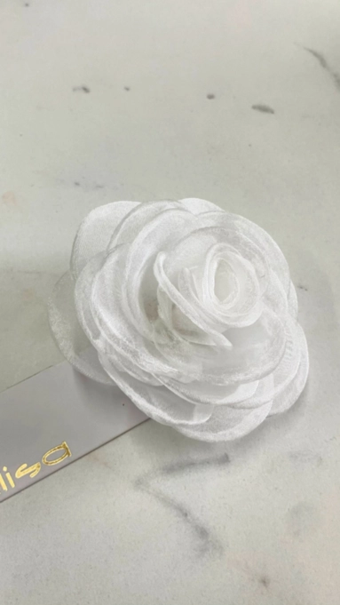 Broche Flor tule