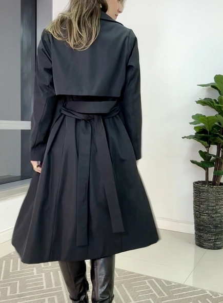 trench coat structure borda barroca