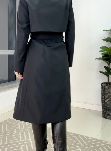 trench coat structure borda barroca