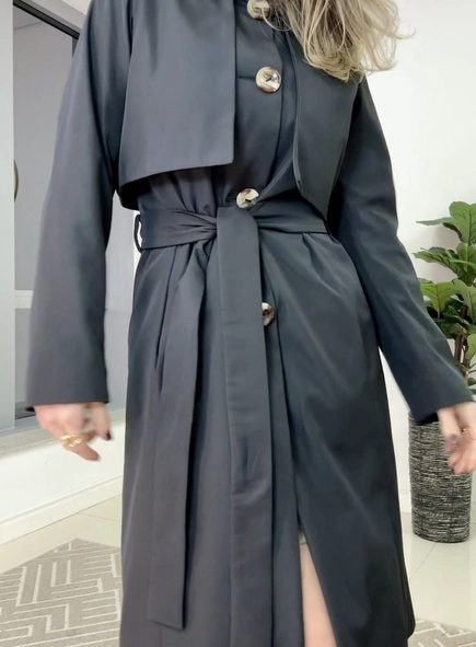 trench coat structure borda barroca
