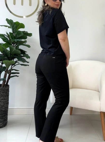 calça reta viscolinho bless borda barroca