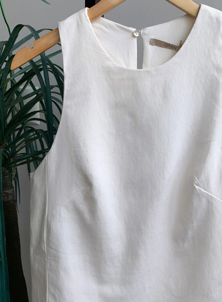 blusa open crepe sem manga