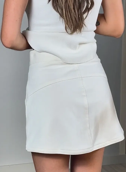 mini saia open malha alfaiataria