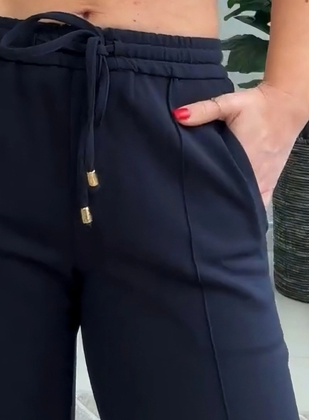 calça sport chic wideleg malha crepe