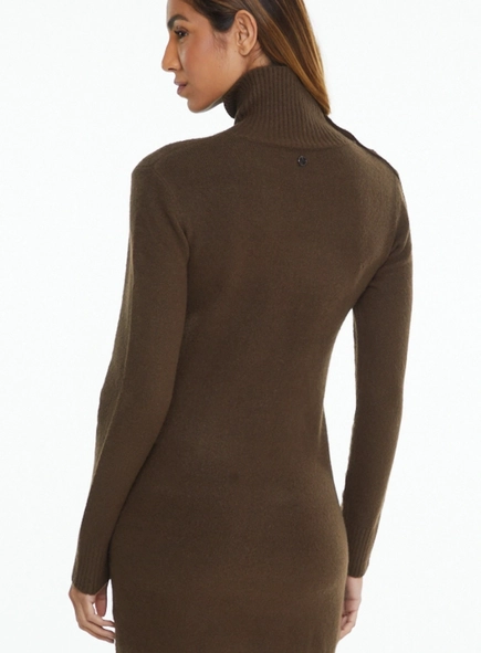 vestido curto tricot animale jeans botões gola e manga