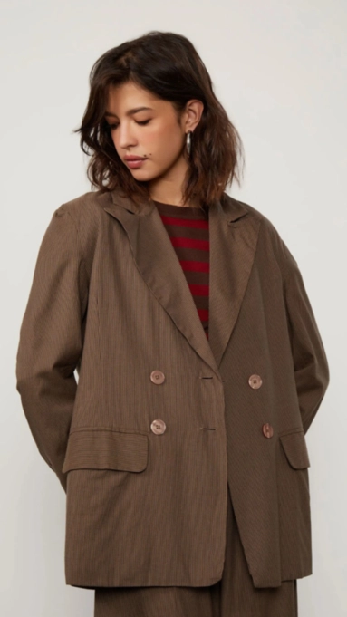 blazer alfaiataria amarração animale jeans