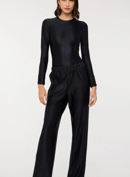 calca reta veludo animale