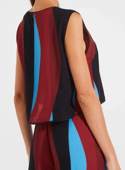 blusa sem manga visco estampada forum