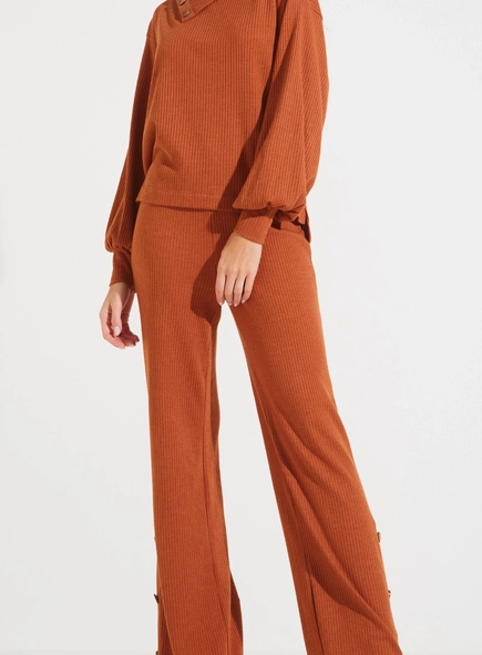 calça reta malha canelada style forum