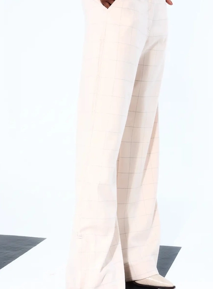 calça open reta alfaiataria xadrez