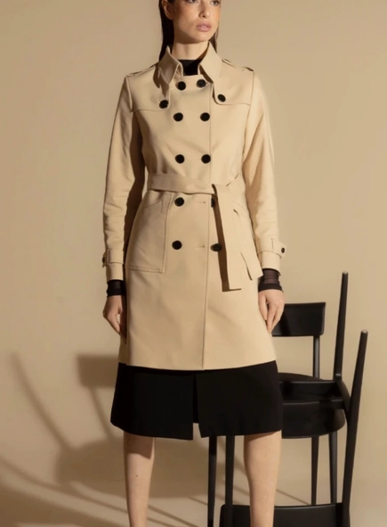 trench coat goya borda barroca