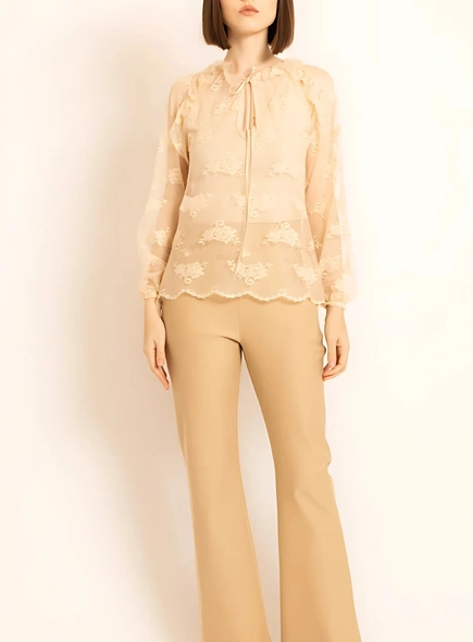 blusa renda borda barroca