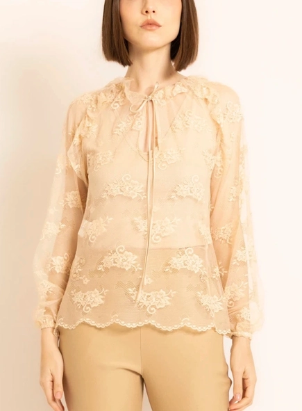 blusa renda borda barroca