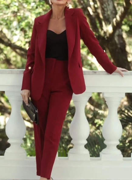 calça alfaiataria cintura alta pietra