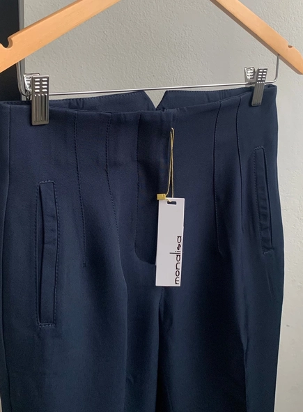 calça alfaiataria cintura alta pietra