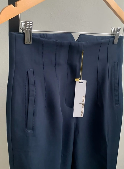 calça alfaiataria cintura alta pietra