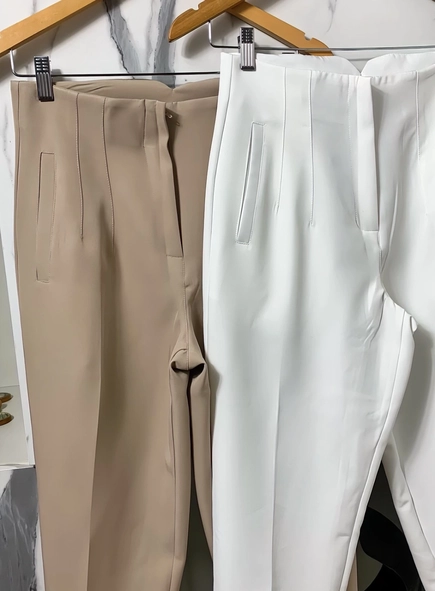 calça alfaiataria cintura alta pietra