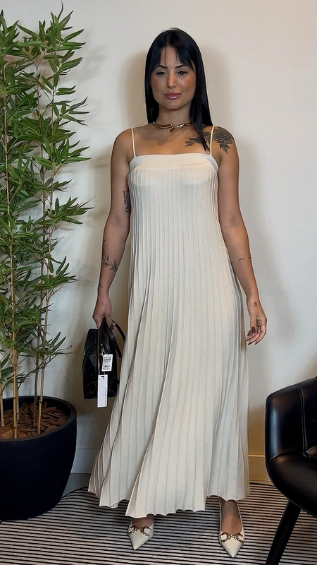 Vestido tricot midi alça fina