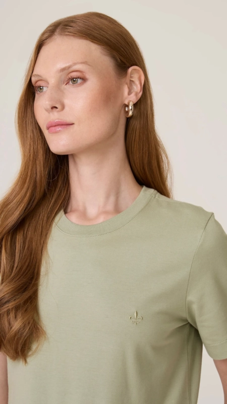 blusa mc logo relevo dudalina