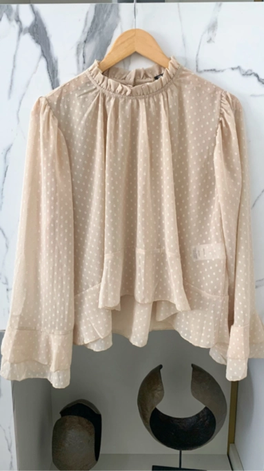 blusa bata manga longa chiffon textura