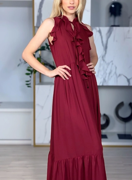 Vestido longo chiffon sem manga babados