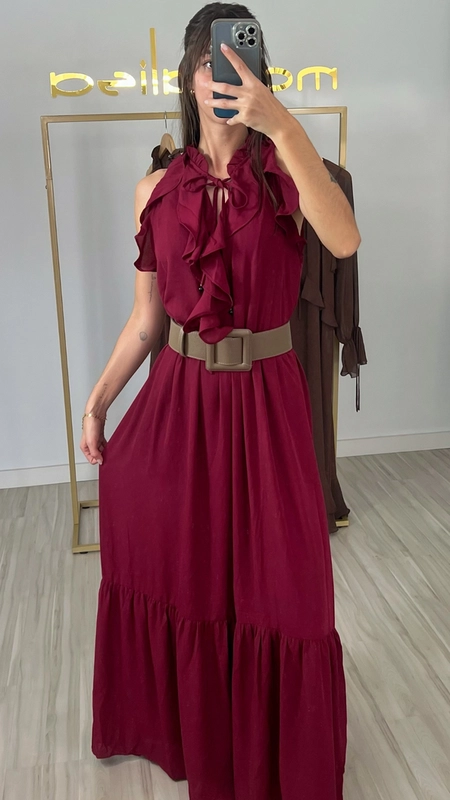 Vestido longo chiffon sem manga babados