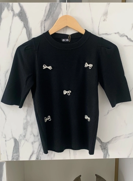 blusa tricot lacinho pérolas