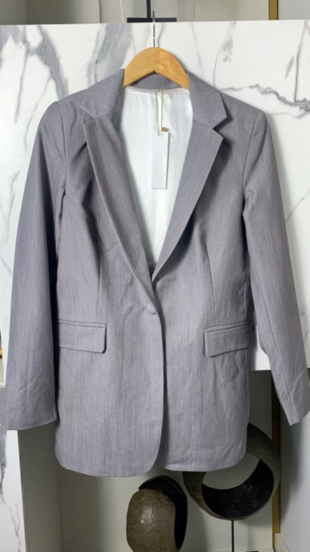 blazer alongado botão forrado