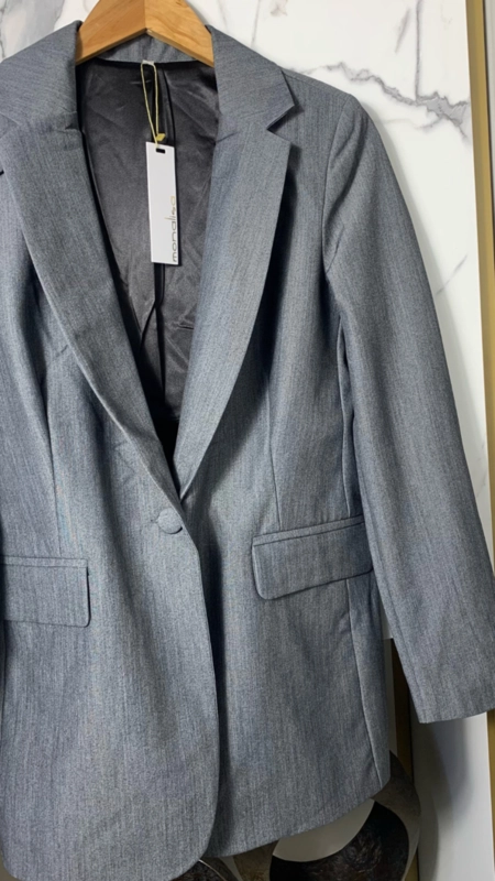 blazer alongado botão forrado