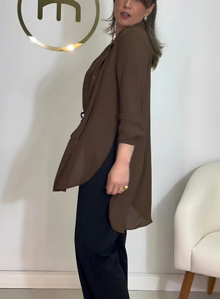 camisa crepe manga longa alongada