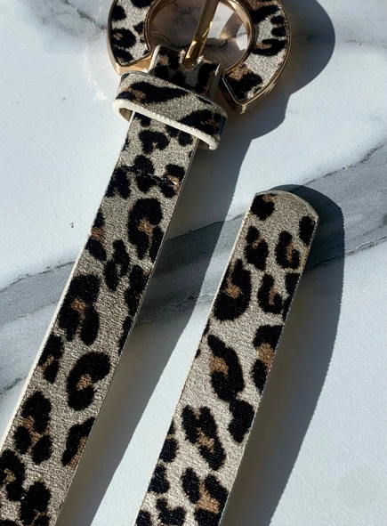 cinto fino animal print fivela arco