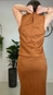 conjunto blusa e saia bolsos suede com cinto