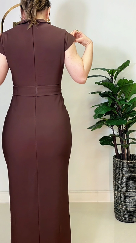 vestido midi tubinho impact