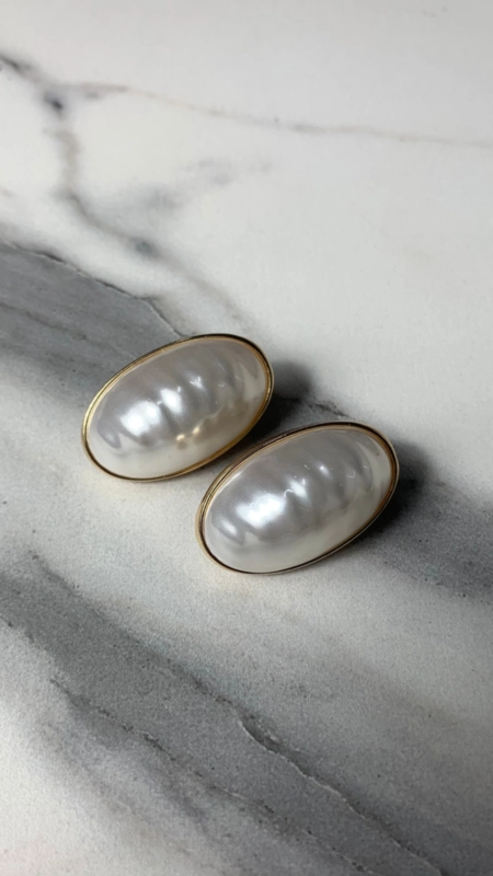brinco pérola vintage chic oval