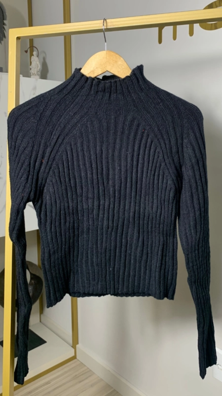 blusa tricot canelada gola alta