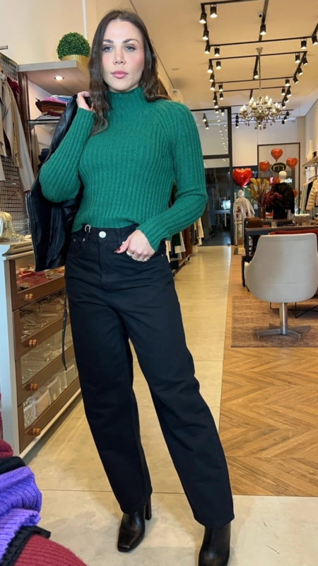 blusa tricot canelada gola alta