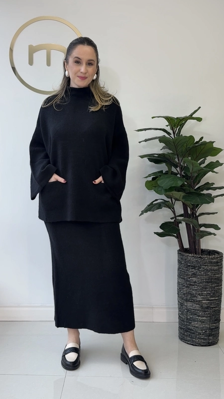 conjunto tricot blusa e saia transpassada classy