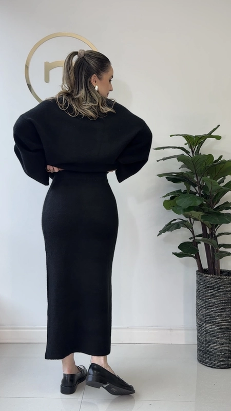 conjunto tricot blusa e saia transpassada classy