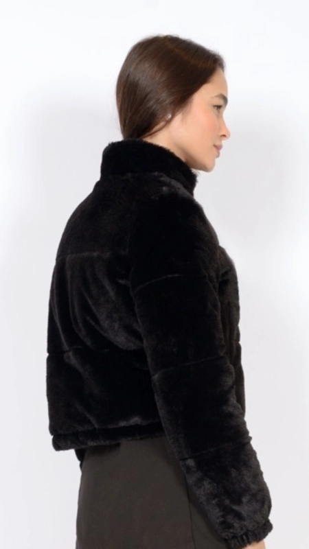 jaqueta puffer dupla face nylon teddy