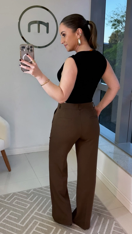 Calça alfaiataria reta marina