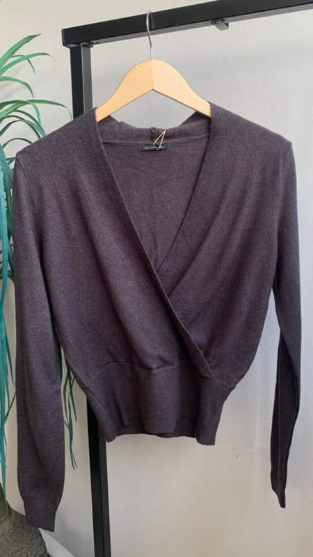 Blusa tricot toque modal decote v