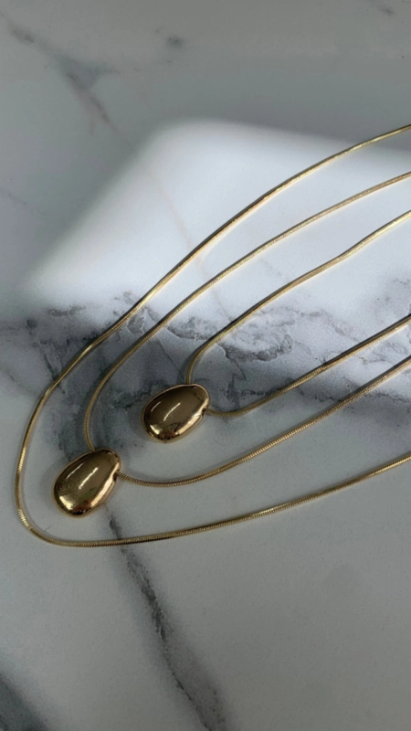 Colar triplo pingente gota delicate